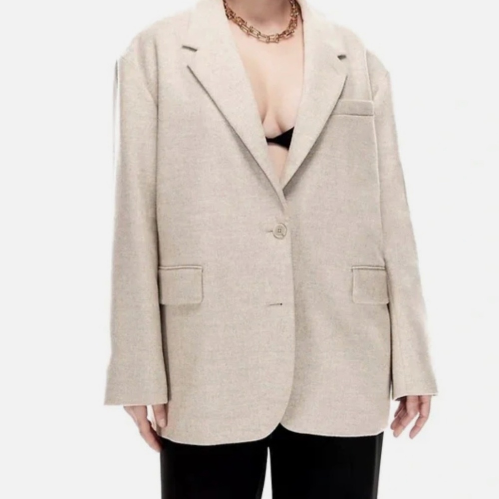 Aritzia Babaton Oatmeal Single Breasted Oversized Vogue Blazer